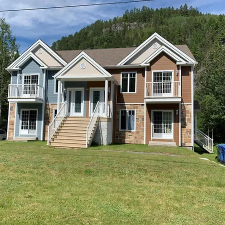 Condo Mont-Edouard L'Anse-Saint-Jean Exterior photo